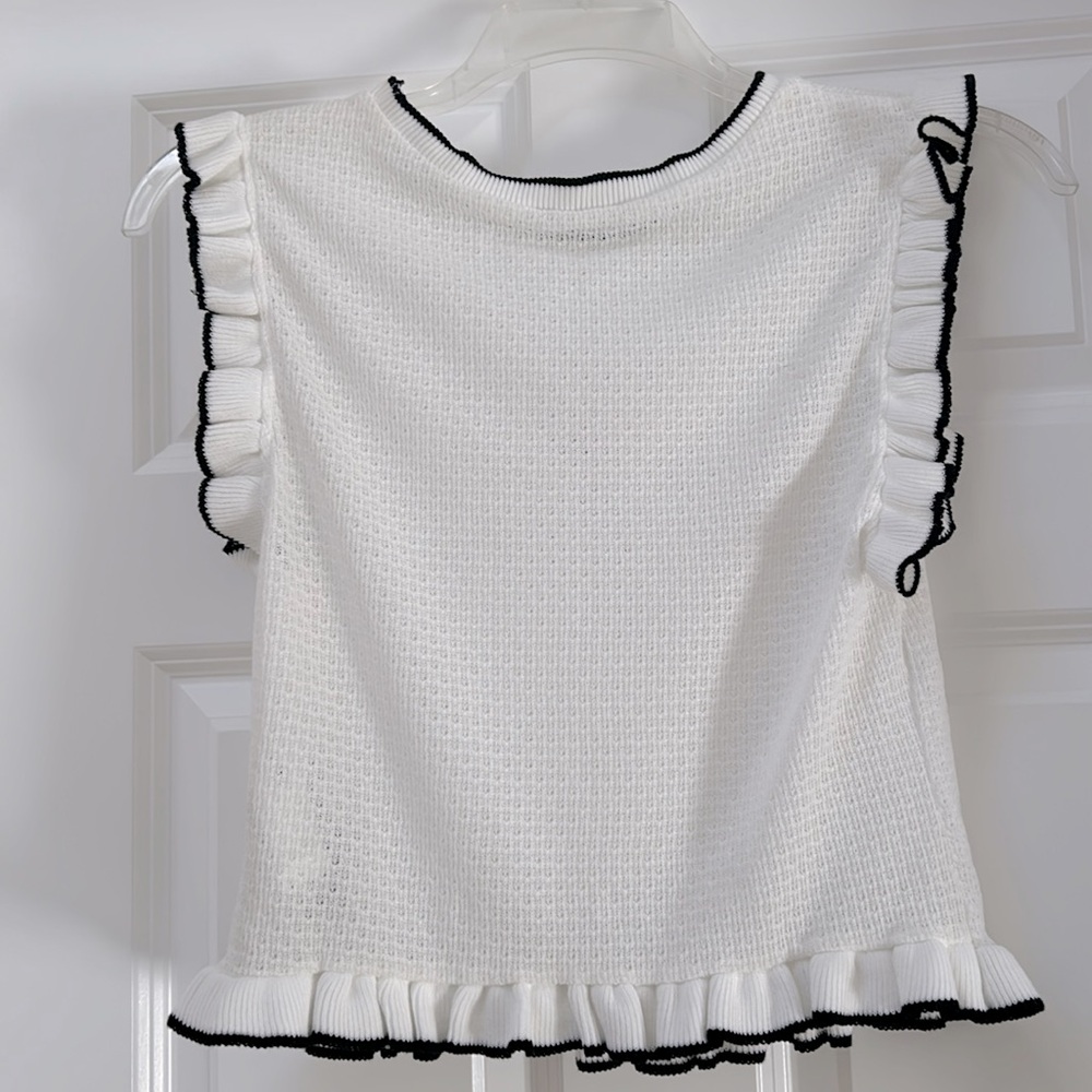 ZARA Sweater Vest NWT with Ruffles and black trim size L - Picture 2 of 5